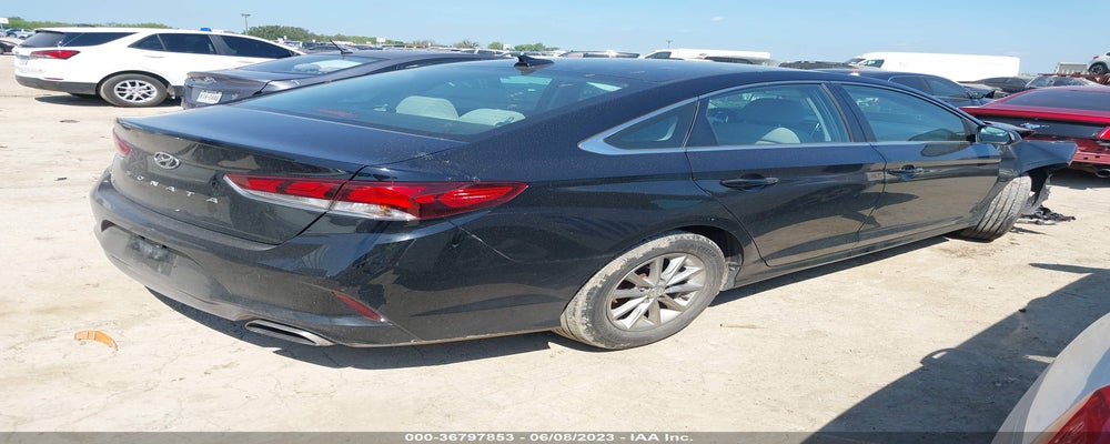 5NPE24AF3JH687473 2018 HYUNDAI SONATA photo no. 4