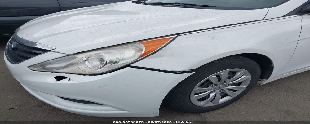 5NPEB4AC4BH279071 2011 HYUNDAI SONATA photo no. 6