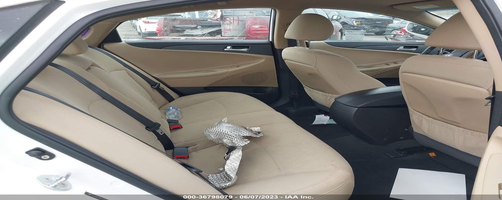 5NPEB4AC4BH279071 2011 HYUNDAI SONATA photo no. 8