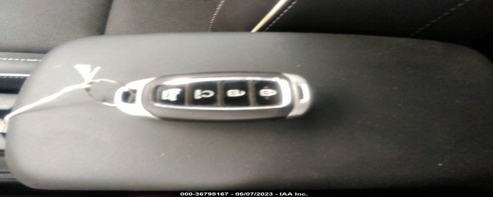 KMHRC8A32NU188134 2022 HYUNDAI VENUE photo no. 11