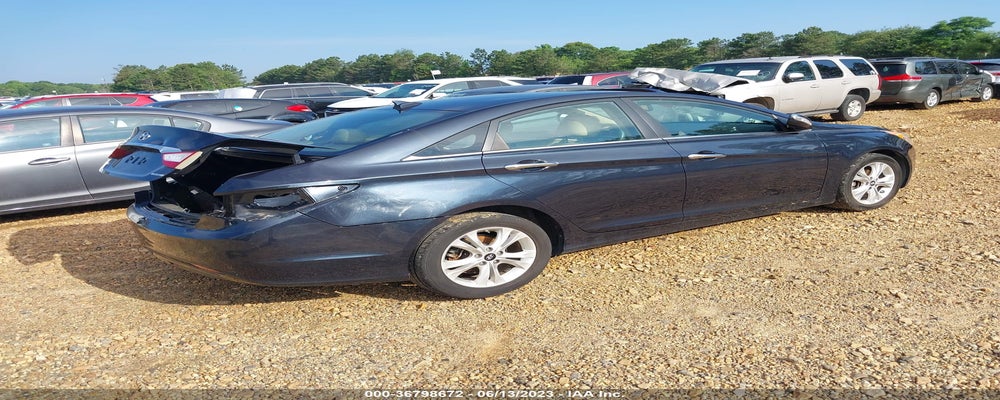 5NPEC4AC4DH599443 2013 HYUNDAI SONATA photo no. 4