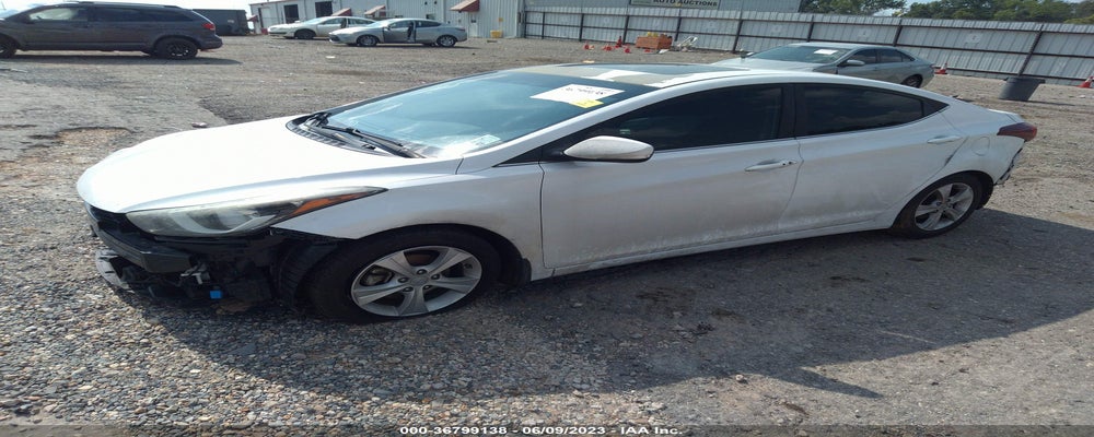 5NPDH4AE3GH697446 2016 HYUNDAI ELANTRA photo no. 2