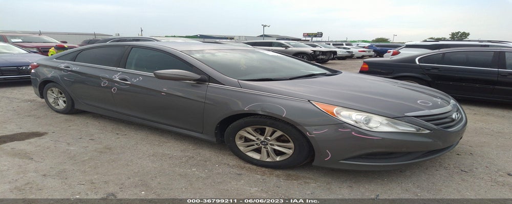 5NPEB4AC4EH895969 2014 HYUNDAI SONATA photo no. 8