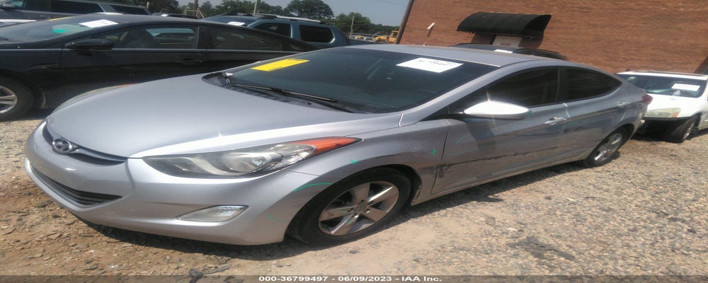 5NPDH4AE0DH257521 2013 HYUNDAI ELANTRA photo no. 2