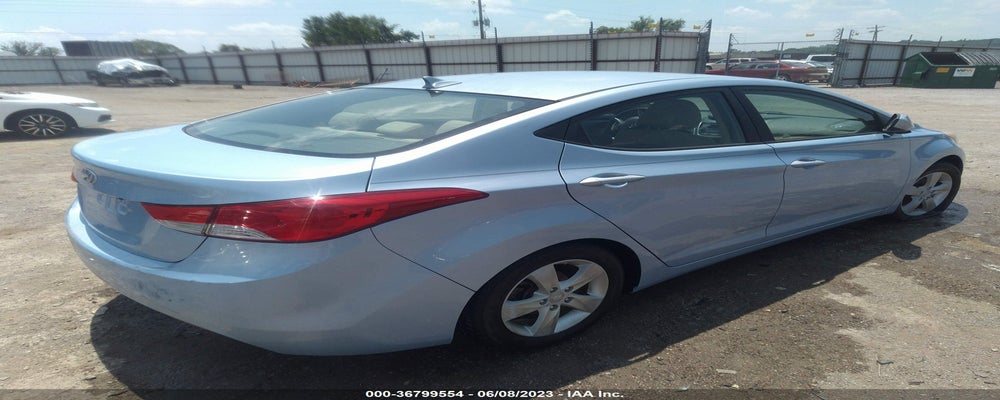 KMHDH4AE9DU669826 2013 HYUNDAI ELANTRA photo no. 4