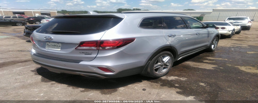 KM8SR4HF6HU241902 2017 HYUNDAI SANTA FE photo no. 4