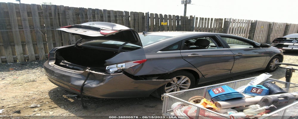 5NPEB4ACXBH154530 2011 HYUNDAI SONATA photo no. 4