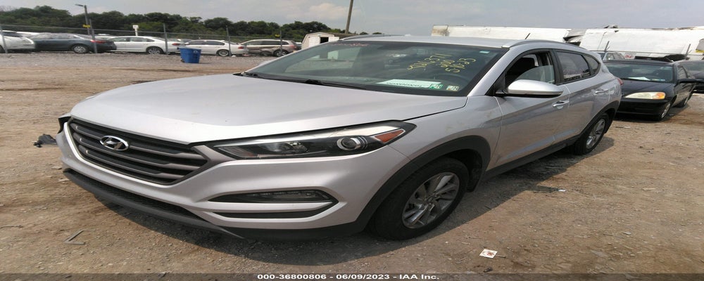 KM8J3CA24GU224139 2016 HYUNDAI TUCSON photo no. 2