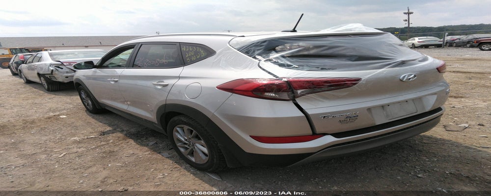 KM8J3CA24GU224139 2016 HYUNDAI TUCSON photo no. 3