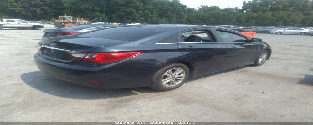5NPEB4AC9EH850025 2014 HYUNDAI SONATA photo no. 4