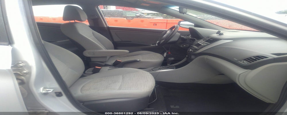 KMHCT4AE8GU038421 2016 HYUNDAI ACCENT photo no. 5