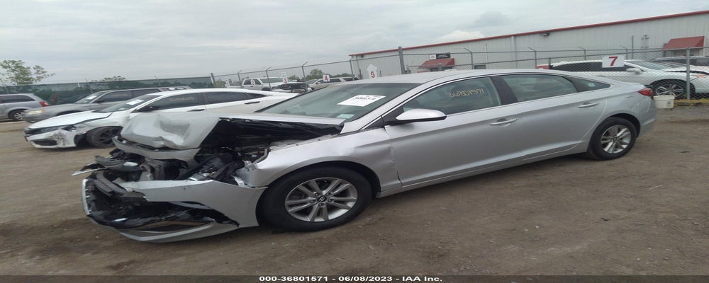 5NPE24AF9FH103309 2015 HYUNDAI SONATA photo no. 2