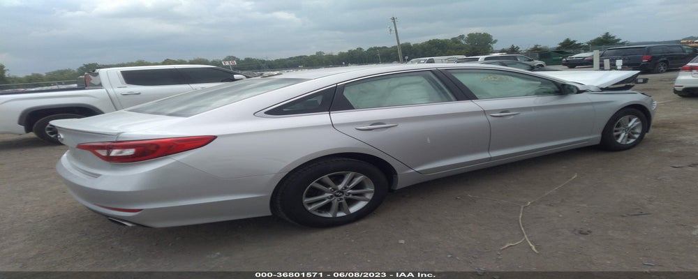 5NPE24AF9FH103309 2015 HYUNDAI SONATA photo no. 4