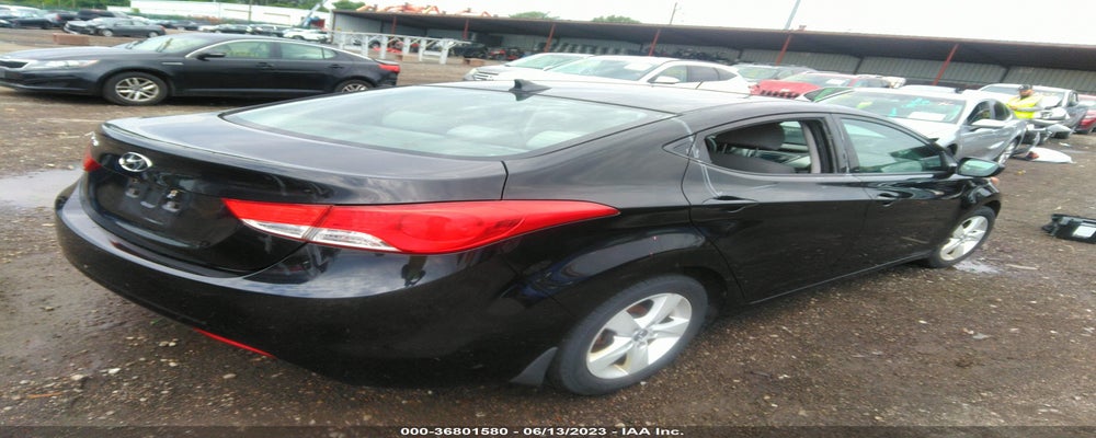 KMHDH4AE1DU835711 2013 HYUNDAI ELANTRA photo no. 4