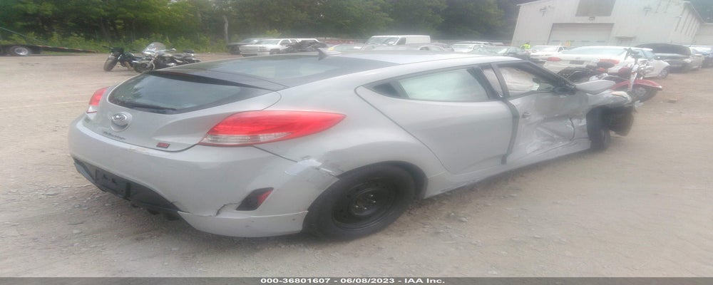 KMHTC6AD5DU126857 2013 HYUNDAI VELOSTER photo no. 4