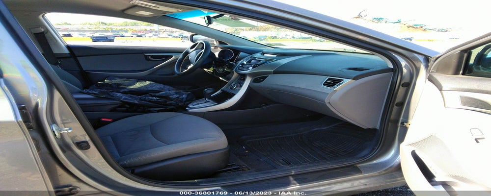 5NPDH4AE8DH381374 2013 HYUNDAI ELANTRA photo no. 5