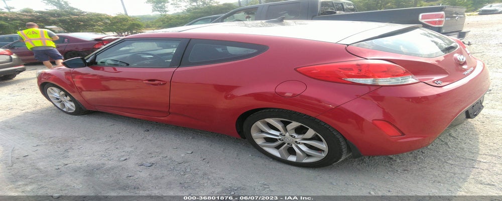KMHTC6AD4DU135744 2013 HYUNDAI VELOSTER photo no. 3