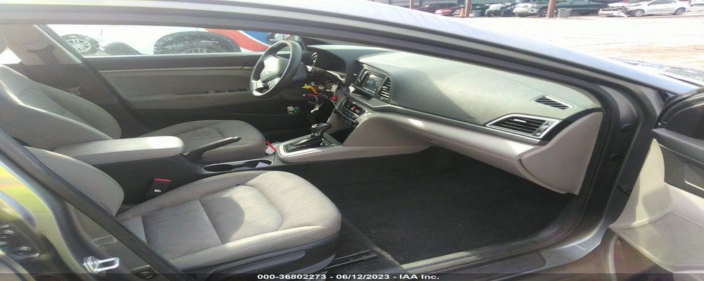 KMHD74LF8HU152239 2017 HYUNDAI ELANTRA photo no. 5