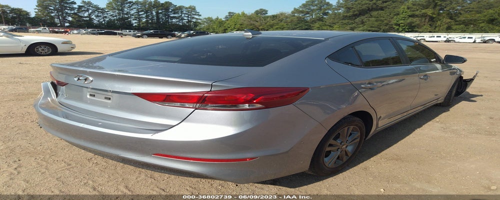 5NPD84LFXHH209696 2017 HYUNDAI ELANTRA photo no. 4