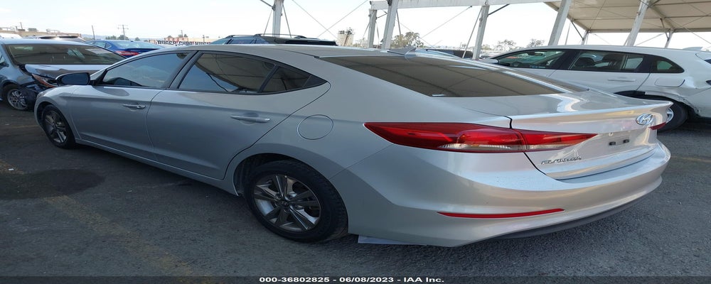5NPD84LF2JH299660 2018 HYUNDAI ELANTRA photo no. 3