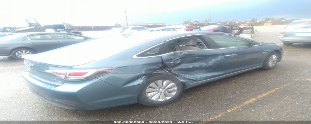 KMHE24L16GA036075 2016 HYUNDAI SONATA HYBRID photo no. 4
