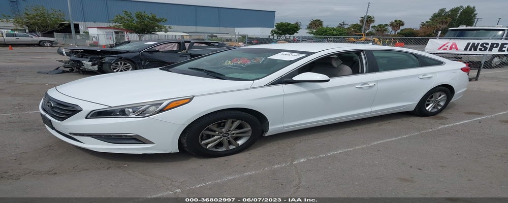 5NPE24AF1FH175749 2015 HYUNDAI SONATA photo no. 2