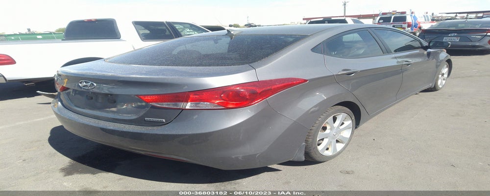 5NPDH4AE2DH268374 2013 HYUNDAI ELANTRA photo no. 4