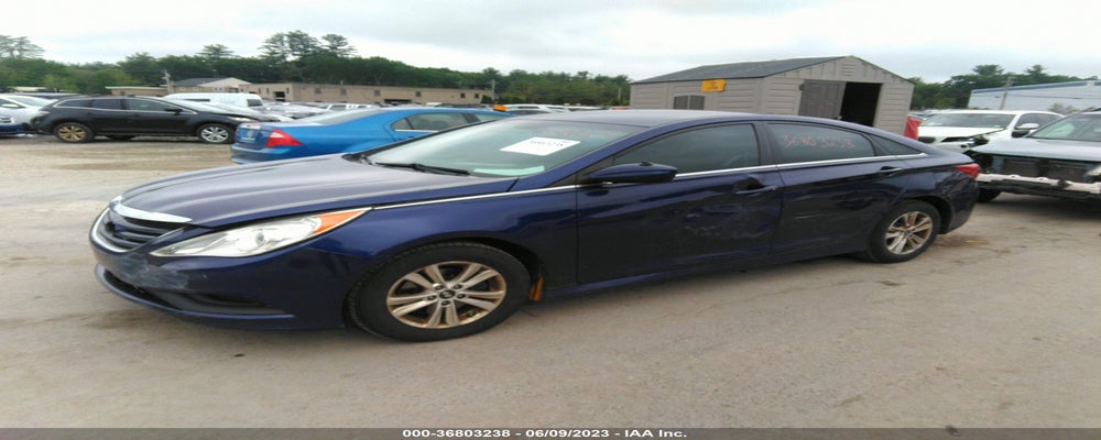 5NPEB4AC2EH887000 2014 HYUNDAI SONATA photo no. 2