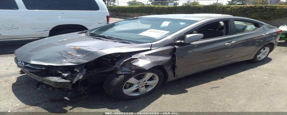 5NPDH4AE2DH388871 2013 HYUNDAI ELANTRA photo no. 2