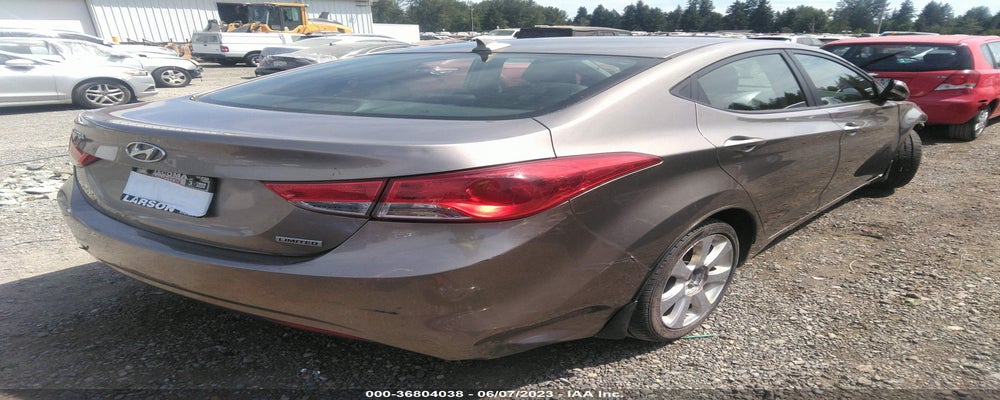 5NPDH4AE6DH286568 2013 HYUNDAI ELANTRA photo no. 4