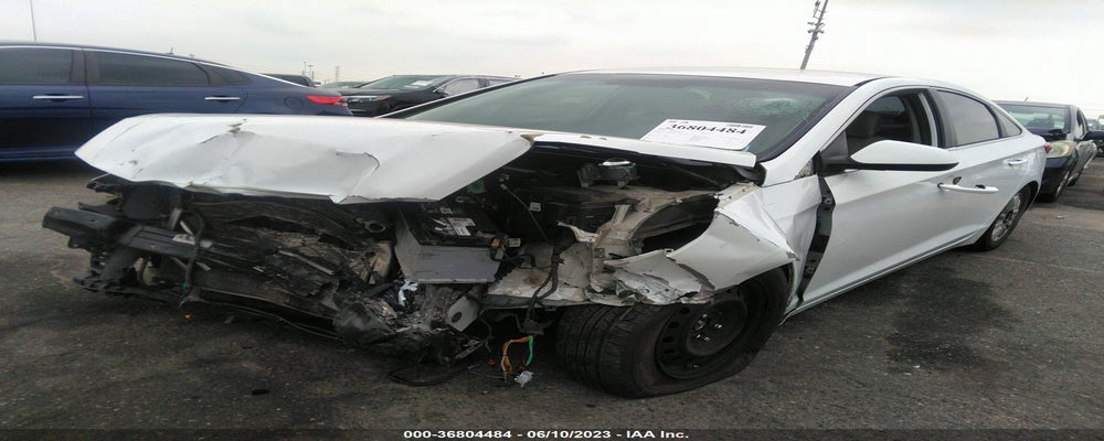 5NPE24AF8FH164876 2015 HYUNDAI SONATA photo no. 2