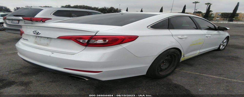 5NPE24AF8FH164876 2015 HYUNDAI SONATA photo no. 4