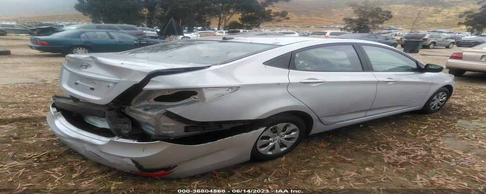 KMHCT4AE7GU057400 2016 HYUNDAI ACCENT photo no. 4