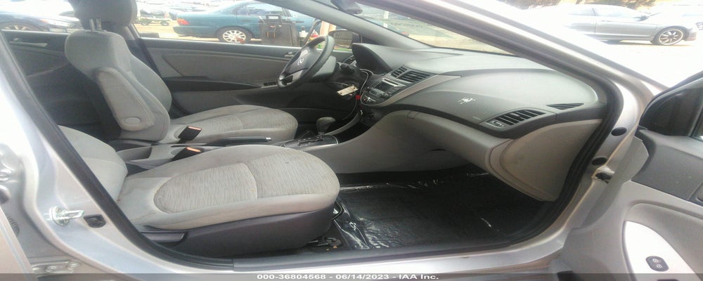 KMHCT4AE7GU057400 2016 HYUNDAI ACCENT photo no. 5
