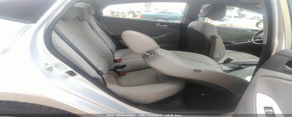 KMHCT4AE7GU057400 2016 HYUNDAI ACCENT photo no. 8
