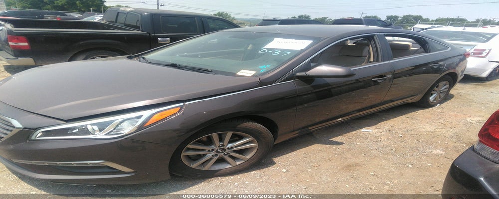 5NPE24AF1FH249932 2015 HYUNDAI SONATA photo no. 2
