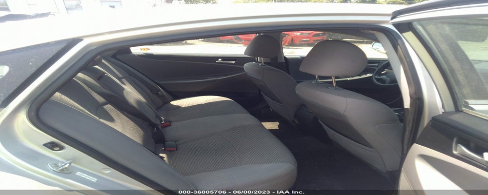 5NPEB4AC1BH067082 2011 HYUNDAI SONATA photo no. 8