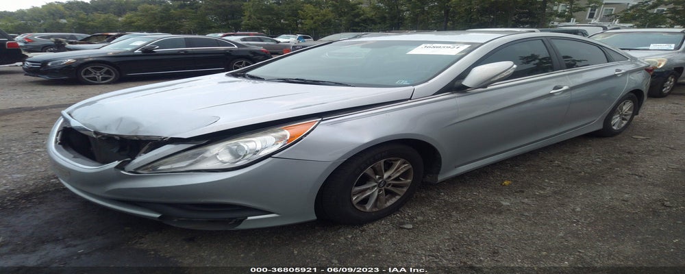 5NPEB4AC4EH924483 2014 HYUNDAI SONATA photo no. 2