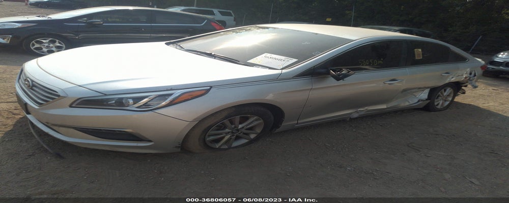 5NPE24AF8FH161704 2015 HYUNDAI SONATA photo no. 2