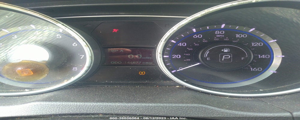 5NPEB4AC0BH102520 2011 HYUNDAI SONATA photo no. 7