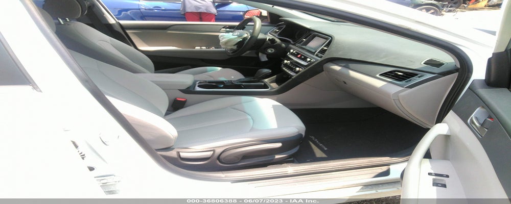 5NPE24AF7JH601775 2018 HYUNDAI SONATA photo no. 5