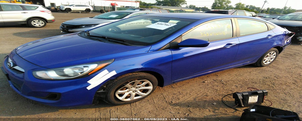 KMHCT4AE0DU508422 2013 HYUNDAI ACCENT photo no. 2