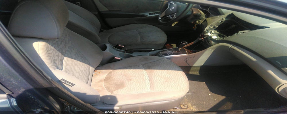 KMHCU4AE3CU158828 2012 HYUNDAI ACCENT photo no. 5