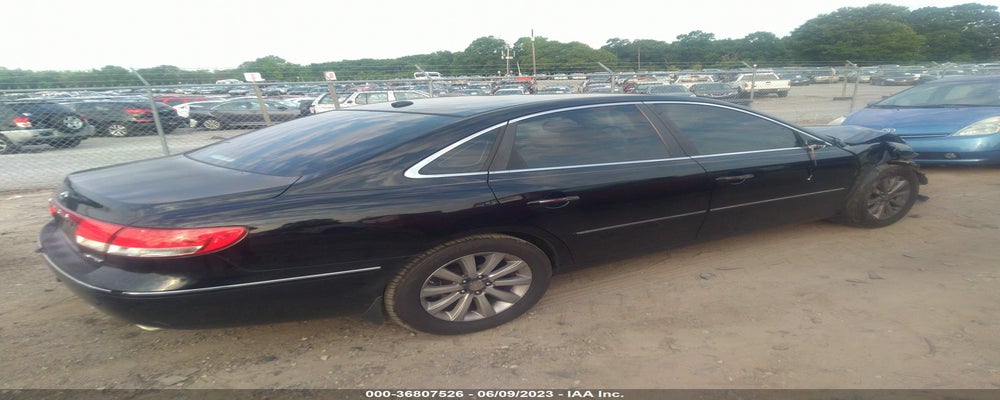 KMHFC4DF1AA451307 2010 HYUNDAI AZERA photo no. 4