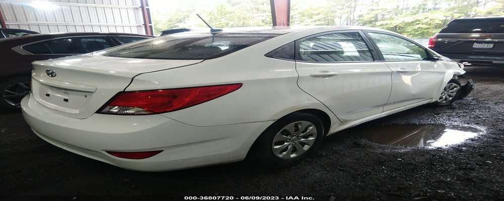 KMHCT4AE9HU278093 2017 HYUNDAI ACCENT photo no. 4