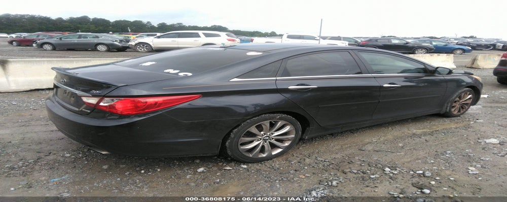 5NPEC4AB8DH572835 2013 HYUNDAI SONATA photo no. 4