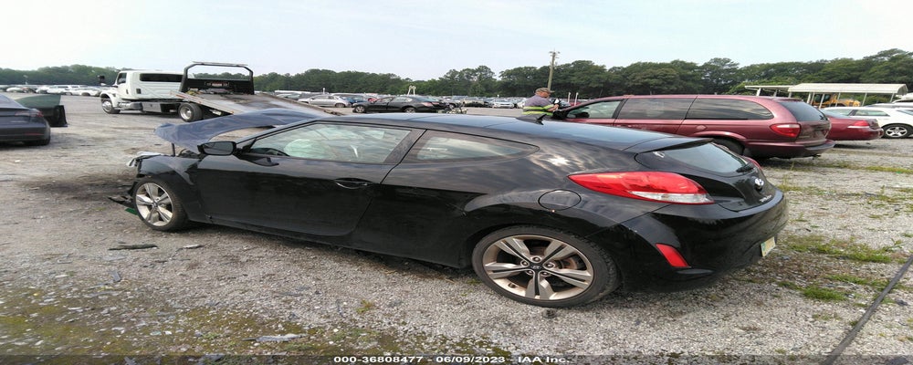 KMHTC6AD0HU323733 2017 HYUNDAI VELOSTER photo no. 3