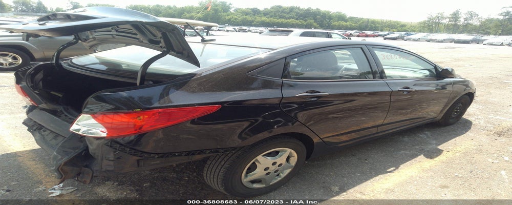 KMHCT4AE9HU307205 2017 HYUNDAI ACCENT photo no. 4
