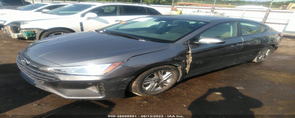 5NPD84LF3KH481112 2019 HYUNDAI ELANTRA photo no. 2