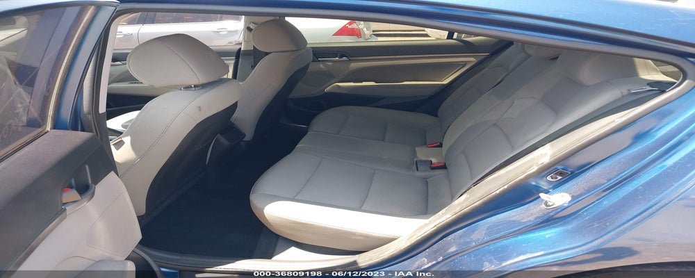 5NPD84LF3HH000400 2017 HYUNDAI ELANTRA photo no. 8